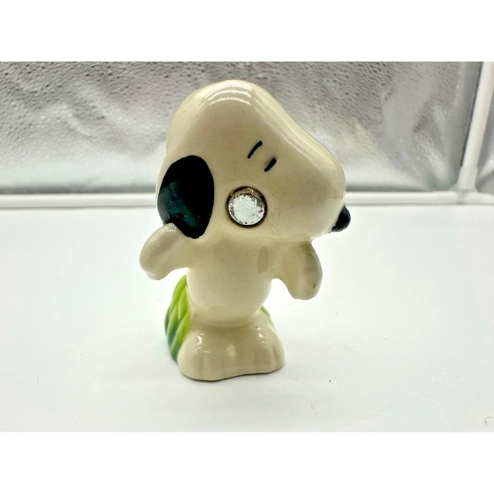 Vintage Snoopy Ceramic Salt Shaker Peanuts Character Rare Collector Piece